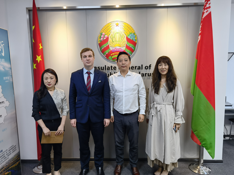 重庆市外商投资促进中心领导受邀拜访白罗斯驻重庆总领事馆